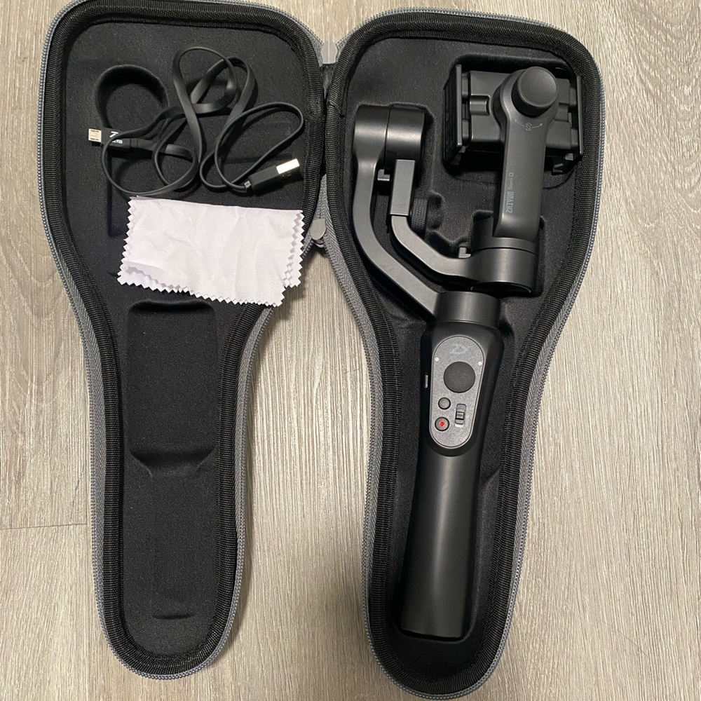 Zhiyun Tech SMOOTH Q gimbal